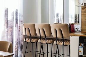 The Modern Escape 2 BDR NEW