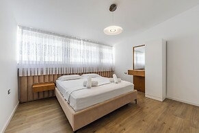 The Modern Escape 2 BDR NEW