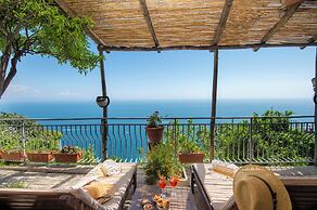 Amalfi residence