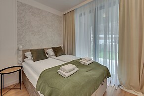 Lesna Sonata z ogrodem Grand Apartments