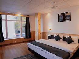 The Glass House Gethia