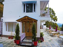 The Glass House Gethia