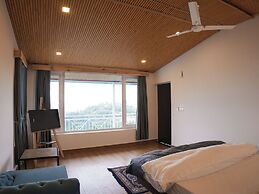 The Glass House Gethia