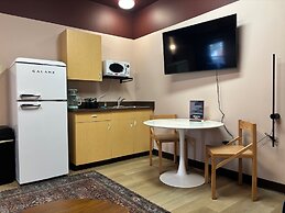 Brewster Hall