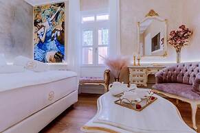 Madame Hortense Boutique Hotel