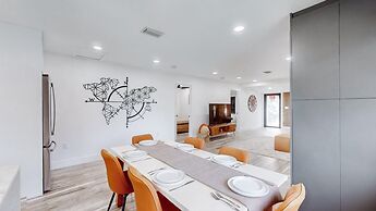 Casa Nirvana 4BR Home With Private Pool