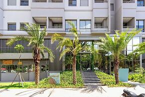 Charlie Bothanic Campo Belo