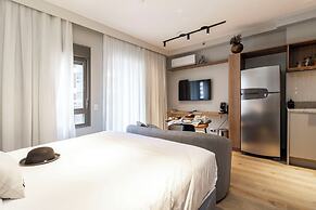 Charlie GlassArt Perdizes