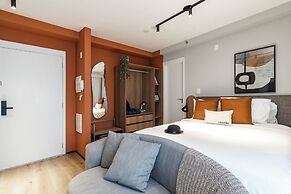 Charlie GlassArt Perdizes