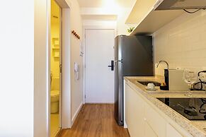 Charlie  Lumiere Klabin