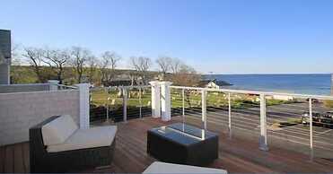 Captain's Bounty On The Beach