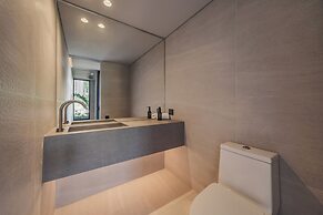 The Somos Loho Hotel