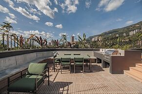 The Somos Loho Hotel