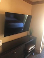 Smoky Mountain Resort Luxury Cabin