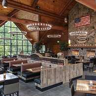 Smoky Mountain Resort Luxury Cabin