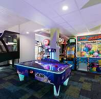 Smoky Mountain Resort Luxury Cabin