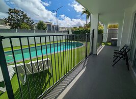 Noosa Parade Holiday Inn