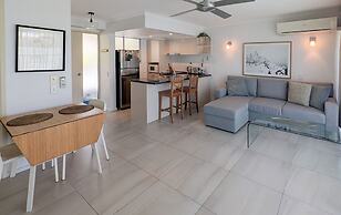 Noosa Parade Holiday Inn