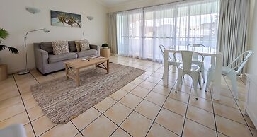 Noosa Parade Holiday Inn