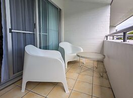 Noosa Parade Holiday Inn