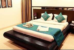 Hotel Aston International