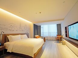 QuzhowChangshan UrCove Hote