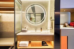 QuzhowChangshan UrCove Hote