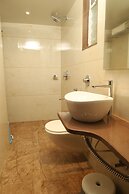 HOTEL PRESTIGE RESIDENCY