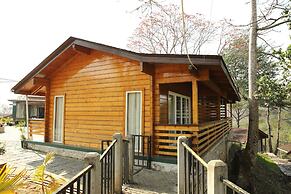 Rishat Sngi Orchid Resort, Shillong