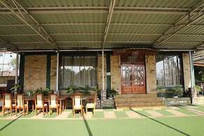 Rishat Sngi Orchid Resort, Shillong
