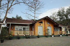 Rishat Sngi Orchid Resort, Shillong