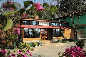 Rishat Sngi Orchid Resort, Shillong