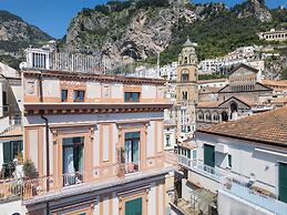 ABBRACCIO Amalfi Boutique Retreat
