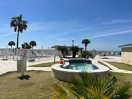 Plantation Palms 6103