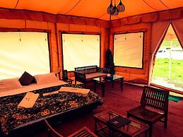 Sheenwoods Riverside Resort & Spa