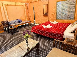 Sheenwoods Riverside Resort & Spa