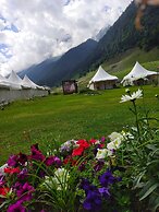 Sheenwoods Riverside Resort & Spa