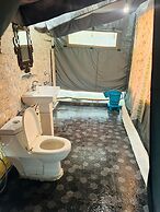 Sheenwoods Riverside Resort & Spa