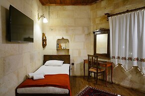 Glory Art Stone House