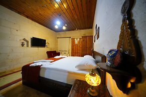 Glory Art Stone House