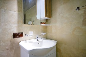 Glory Art Stone House