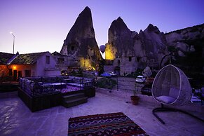 Glory Art Stone House