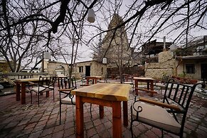 Glory Art Stone House