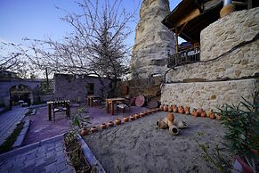 Glory Art Stone House