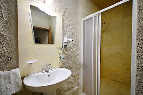 Glory Art Stone House