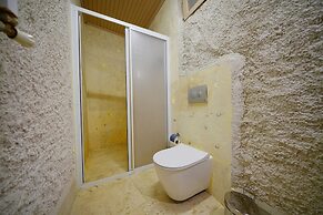 Glory Art Stone House