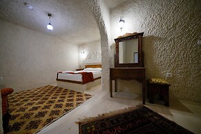 Glory Art Stone House