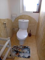 Four shells apartments diani