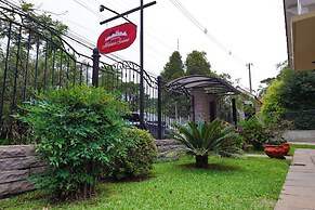 Pousada Maison Suisse