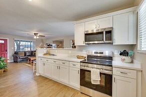 Centrally Located Oasis 1 Mi to Shadow Mountain!